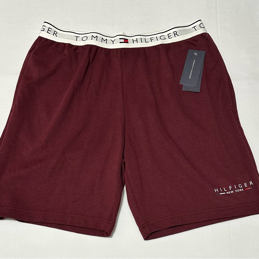 Tommy Hilfiger Men's Knit Lounge/Sleep Shorts Large (36-38) Burgundy